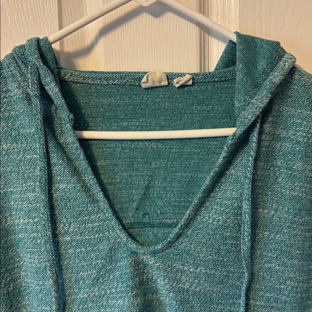 Roxy Sweatshirt - Picture 3 of 9